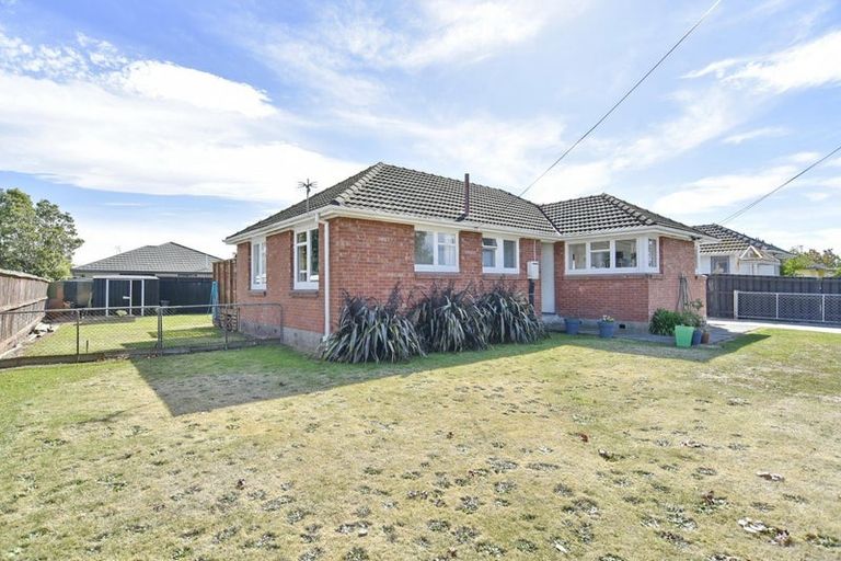 Photo of property in 41 Primrose Street, Northcote, Christchurch, 8052