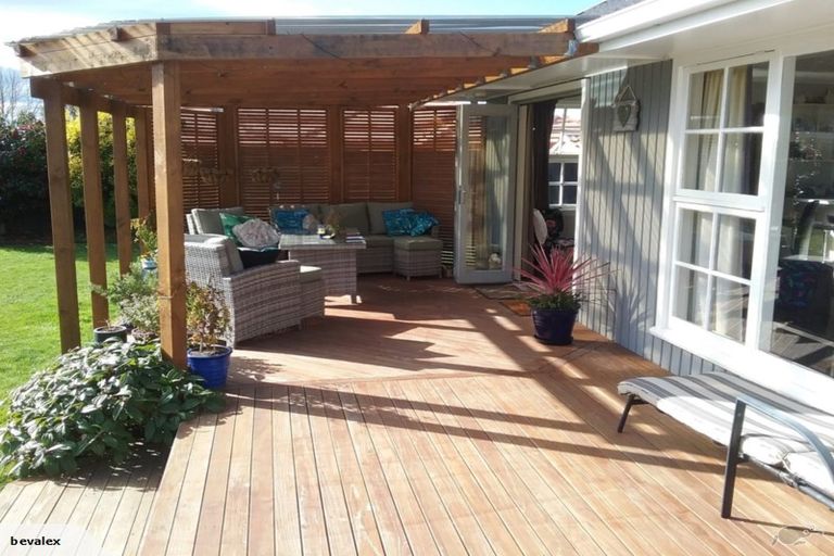 Photo of property in 9 Aztec Place, Redwood, Christchurch, 8051