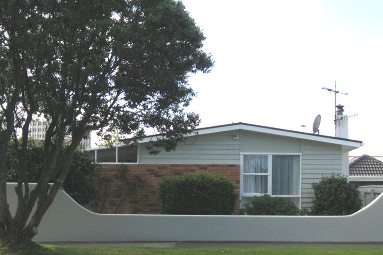 Photo of property in 42 Mabey Road, Avalon, Lower Hutt, 5011