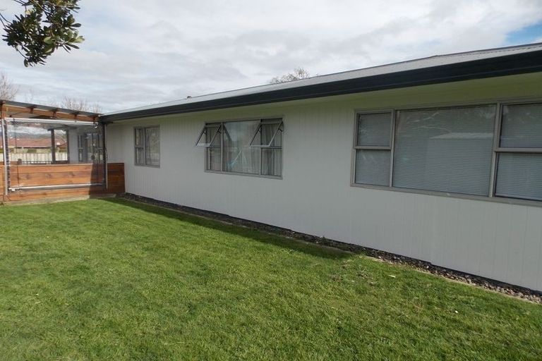 Photo of property in 60 Clarke Avenue, Highbury, Palmerston North, 4412