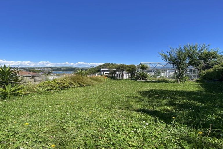 Photo of property in 95a Waiuta Street, Titahi Bay, Porirua, 5022