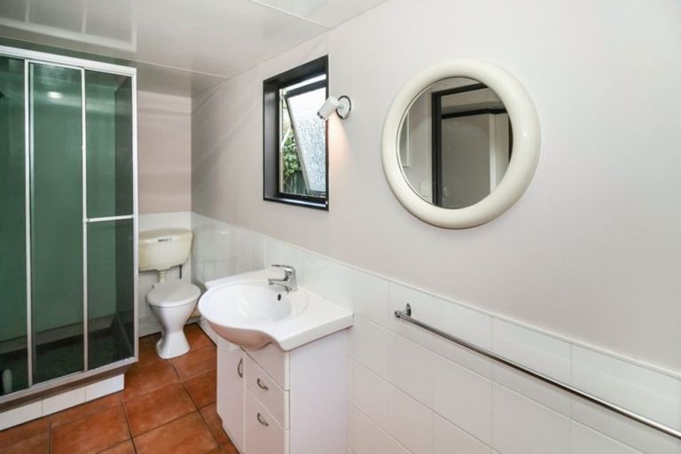 Photo of property in 15f Glen Almond Street, New Plymouth, 4310