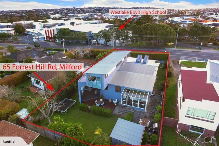 Photo of property in 65 Forrest Hill Road, Milford, Auckland, 0620