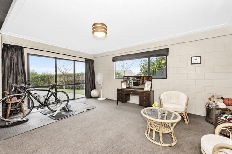 Photo of property in 3 West Ridge Drive, Western Heights, Hamilton, 3200