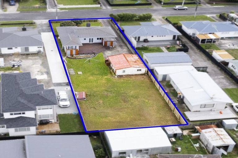 Photo of property in 33 Hill Crescent, Papakura, 2110