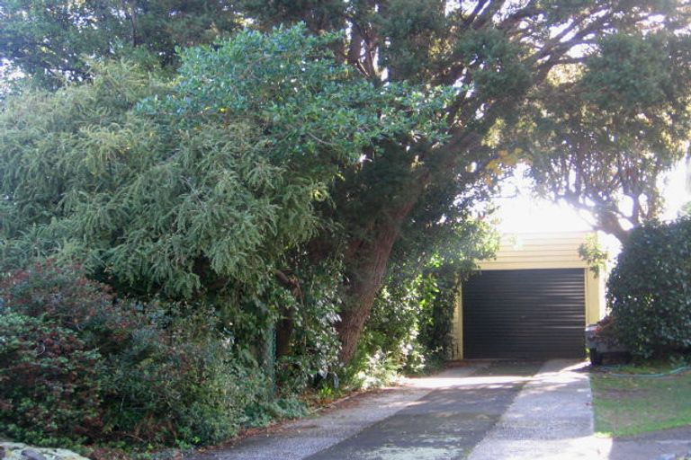 Photo of property in 3 Tyndall Street, Waiwhetu, Lower Hutt, 5010