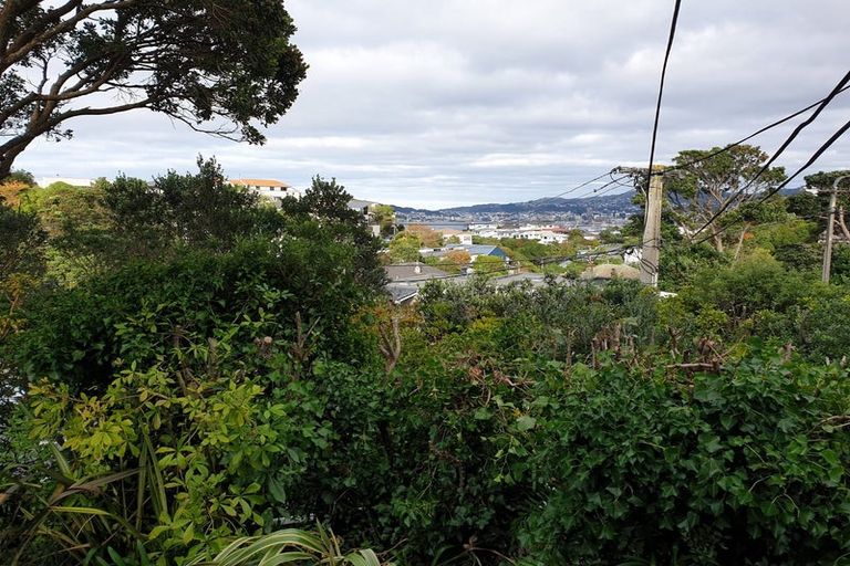 Photo of property in 1 Benares Street, Khandallah, Wellington, 6035