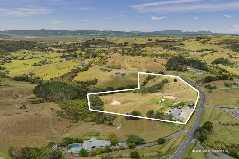 Photo of property in 152 Valley View Road, Otaika, Whangarei, 0170
