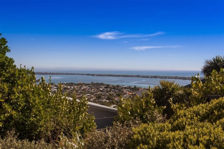 Photo of property in 17 Mandalay Lane, Redcliffs, Christchurch, 8081