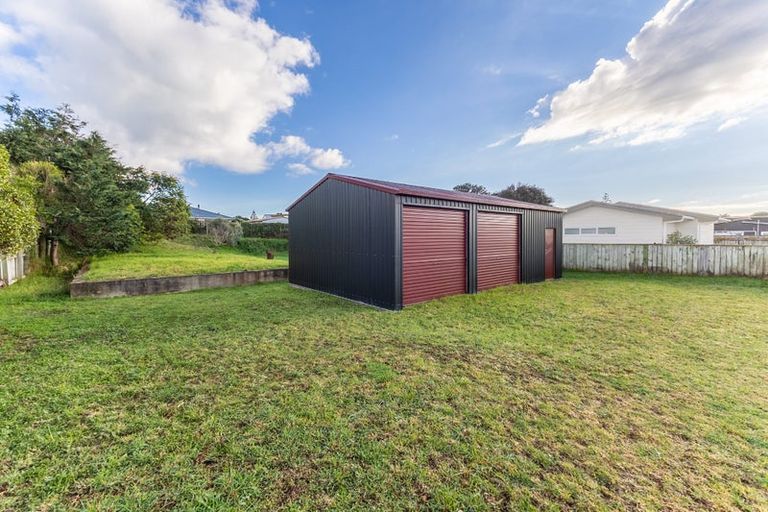Photo of property in 57 Gawler Street, Te Horo Beach, Otaki, 5581