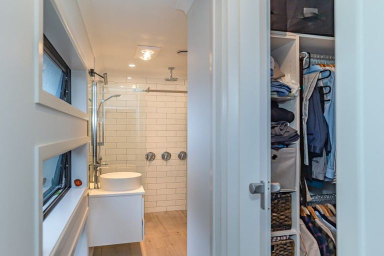 Photo of property in 144b Winchester Street, Levin, 5510