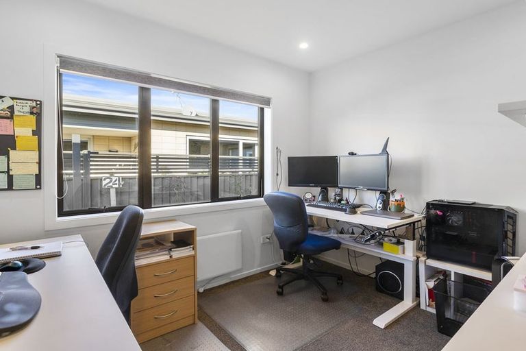 Photo of property in 10 Mellay Mews, Mosgiel, 9024