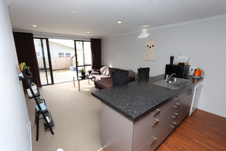 Photo of property in 110b Hillcrest Road, Hillcrest, Hamilton, 3216