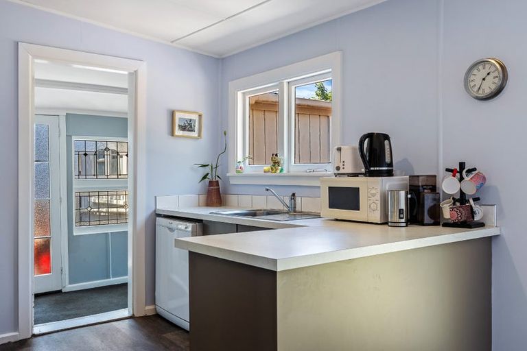 Photo of property in 163 Pacific Road, North New Brighton, Christchurch, 8083