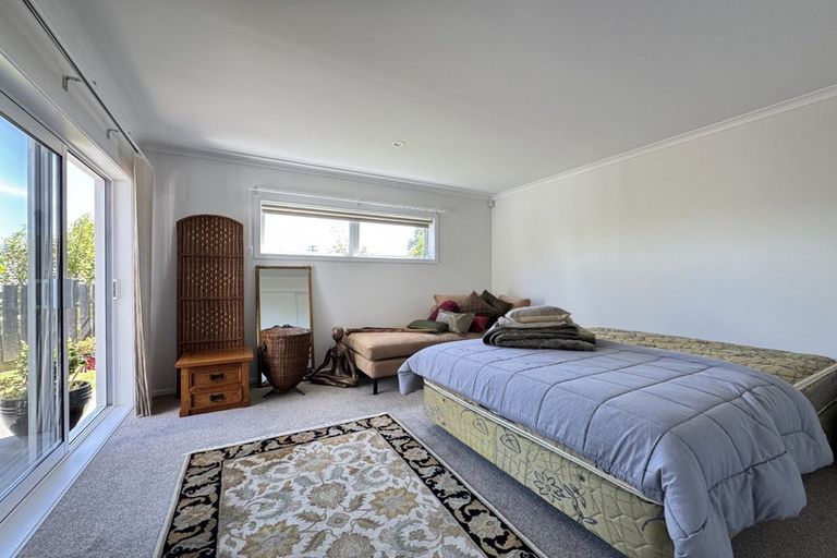 Photo of property in 190 Helston Road, Paparangi, Wellington, 6037