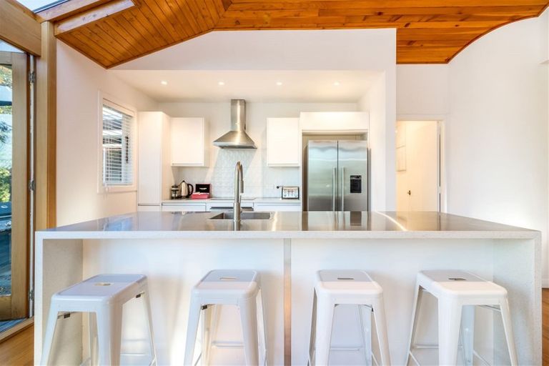 Photo of property in 9 Joyce Crescent, Ilam, Christchurch, 8041