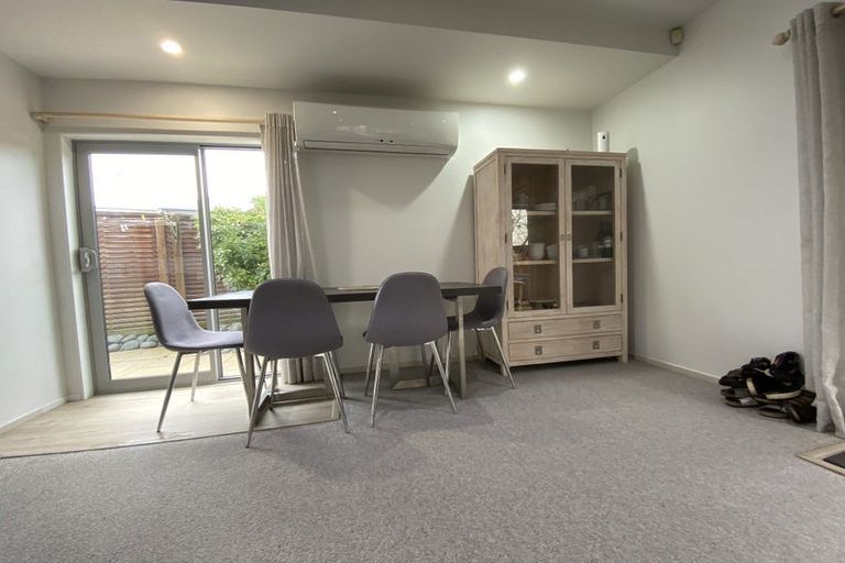 Photo of property in 78 Gunner Drive, Te Atatu Peninsula, Auckland, 0610