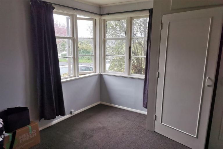 Photo of property in 4 Prouse Crescent, Naenae, Lower Hutt, 5011