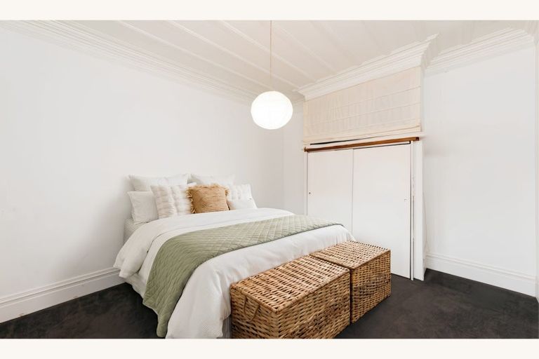 Photo of property in 72c Albert Street, Palmerston North, 4414