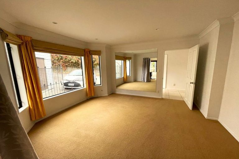 Photo of property in 5 Heather Place, Picton, 7220