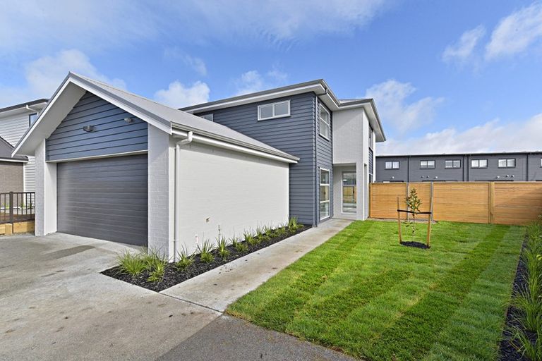 Photo of property in 55 O'meara Street, Swanson, Auckland, 0614