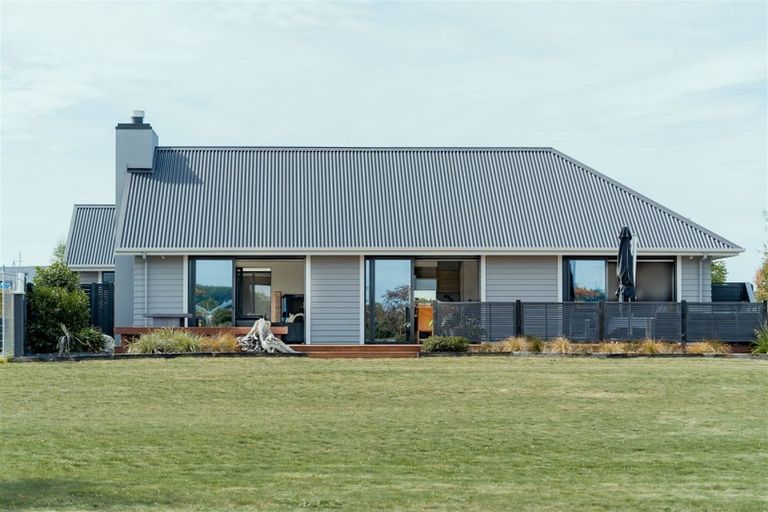 Photo of property in 37 The Esplanade, Pegasus, 7612