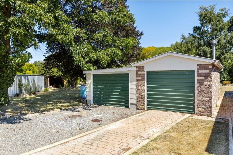 Photo of property in 6 Cambridge Road, Patearoa, 9398