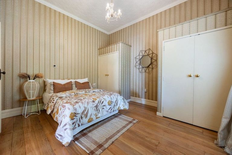 Photo of property in 110 Victoria Street, Cambridge, 3434