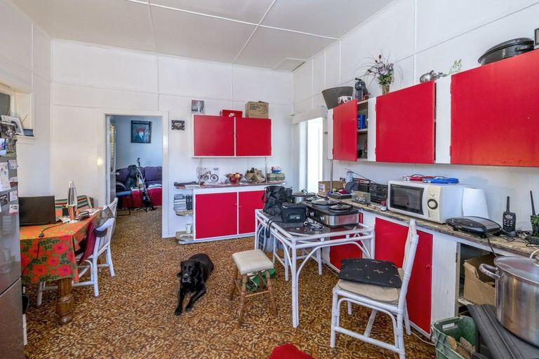 Photo of property in 16 Stout Street, Shannon, 4821