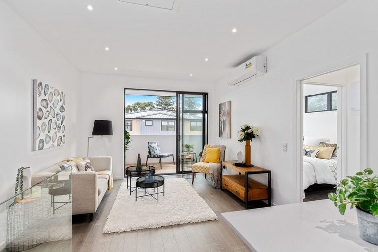 Photo of property in 7/445 Hibiscus Coast Highway, Orewa, 0931