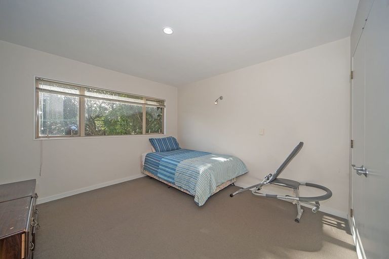 Photo of property in 24 Jordan Street, Island Bay, Wellington, 6023