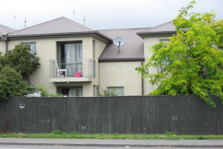 Photo of property in 90 Purchas Street, Edgeware, Christchurch, 8013