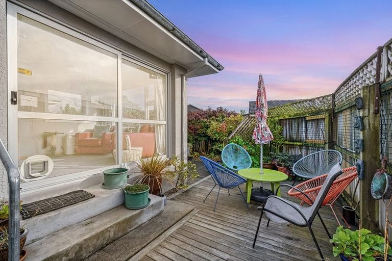 Photo of property in 11 Deloraine Street, Somerfield, Christchurch, 8024