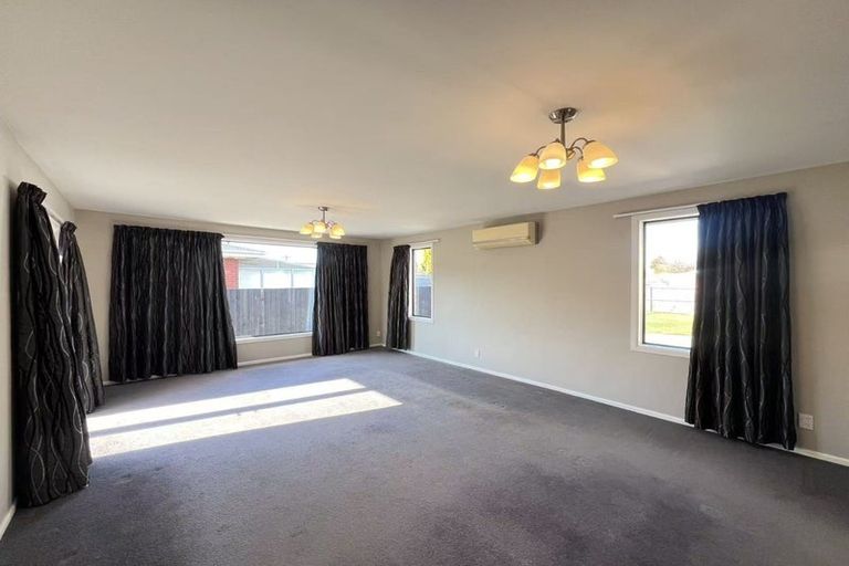 Photo of property in 74 Farrington Avenue, Bishopdale, Christchurch, 8053
