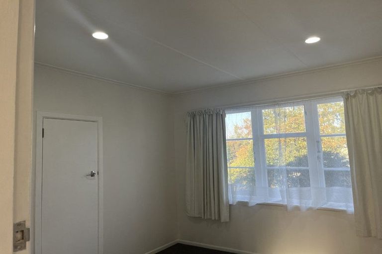 Photo of property in 24 Croydon Road, New Lynn, Auckland, 0600