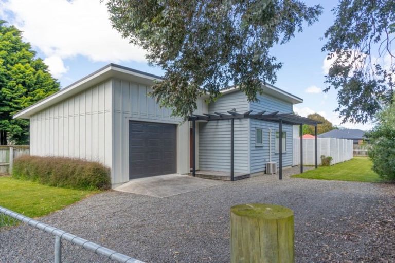 Photo of property in 18a Daniel Street, Martinborough, 5711