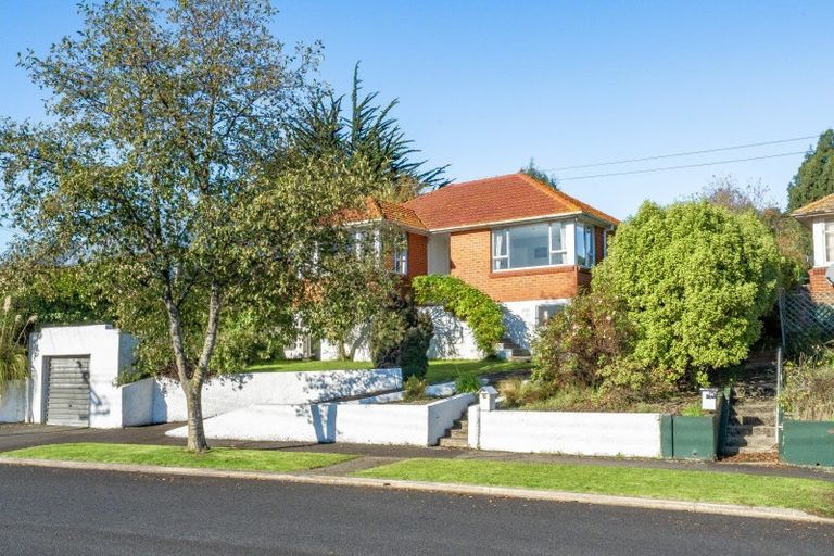 Photo of property in 35 Burgess Street, Green Island, Dunedin, 9018