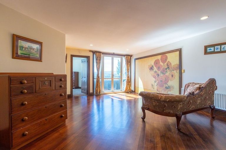 Photo of property in 15 Strathfield Lane, Whitford, Howick, 2571