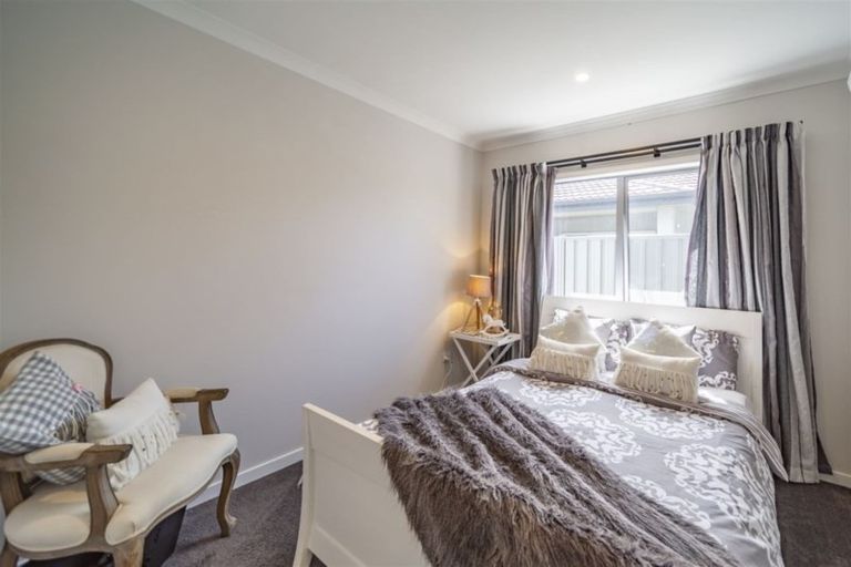 Photo of property in 43 Waimakariri Drive, Te Awa, Napier, 4110