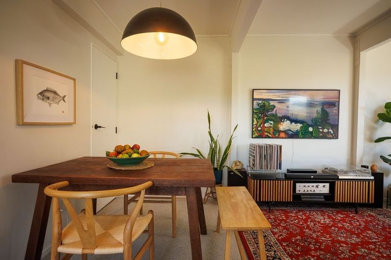 Photo of property in 264c Grounsell Crescent, Belmont, Lower Hutt, 5010