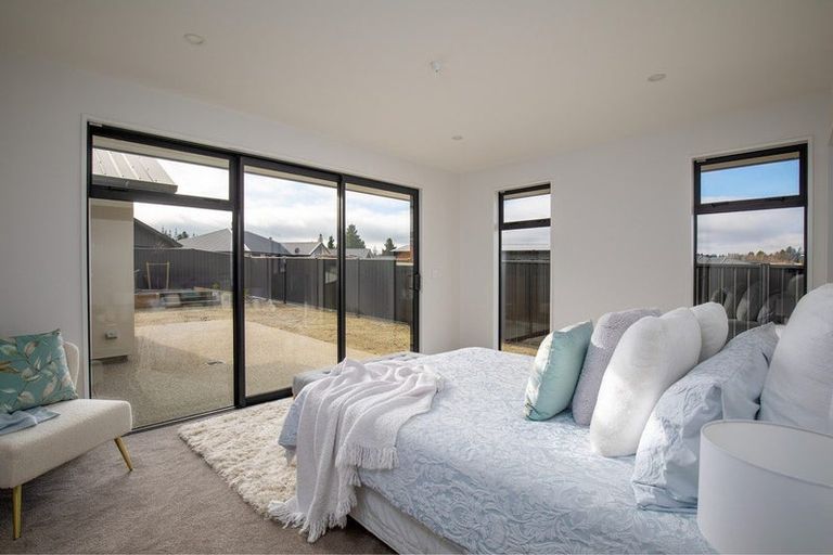 Photo of property in 6 Sequoia Close, Alexandra, 9320