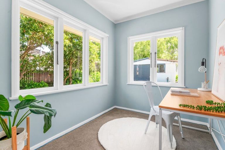 Photo of property in 71 Montgomery Crescent, Bader, Hamilton, 3206