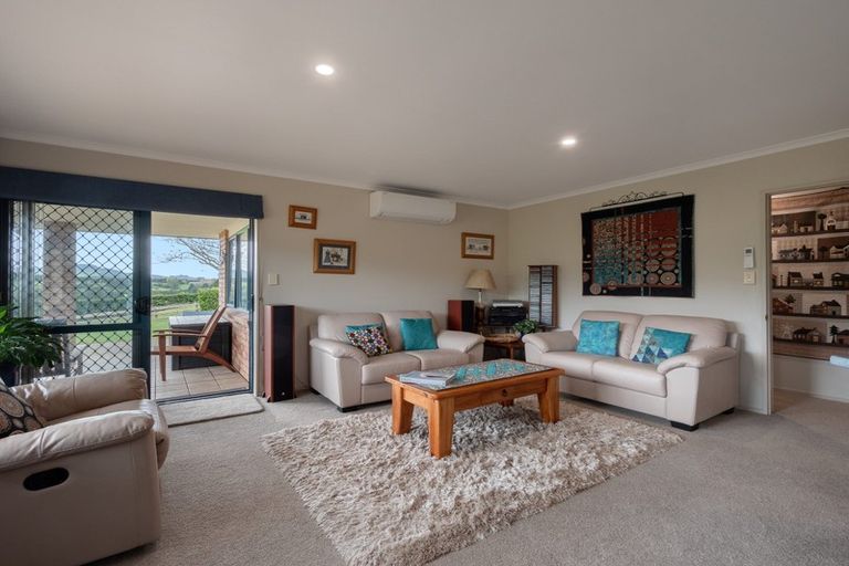 Photo of property in 72 Busby Road, Tahawai, Katikati, 3170