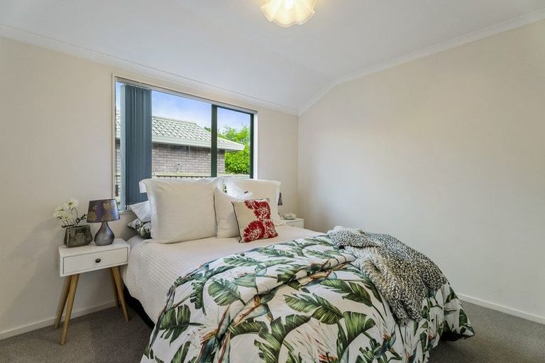 Photo of property in 1/919 Whangaparaoa Road, Manly, Whangaparaoa, 0930