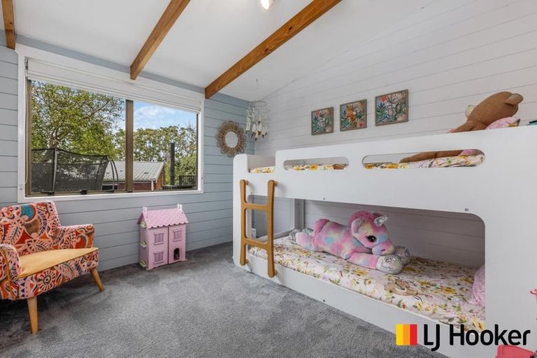 Photo of property in 2/90 Wattle Farm Road, Wattle Downs, Auckland, 2103