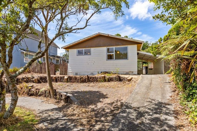 Photo of property in 17 Carlton Terrace, Westown, New Plymouth, 4310