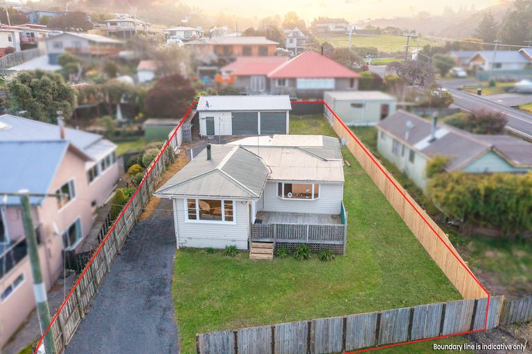 Photo of property in 34 Edna Street, Ocean View, Dunedin, 9035