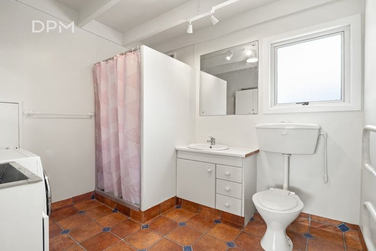 Photo of property in 1/51 Manor Place, Dunedin Central, Dunedin, 9016