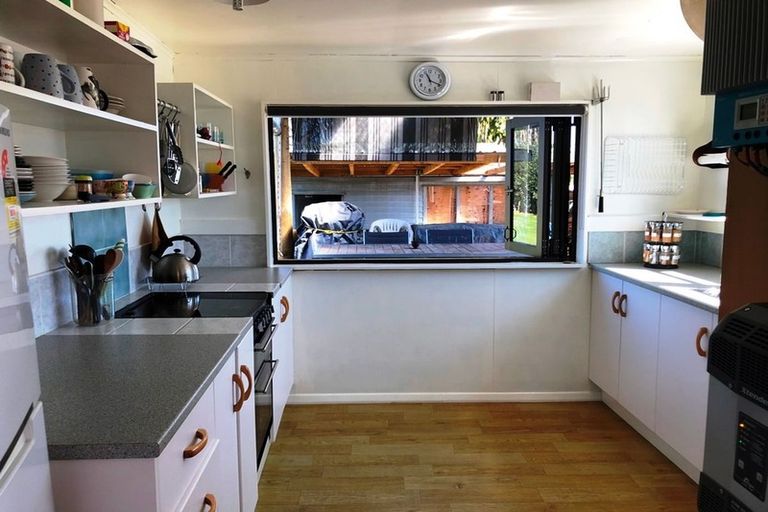 Photo of property in 13 Rangatira Drive, Mangakino, 3421