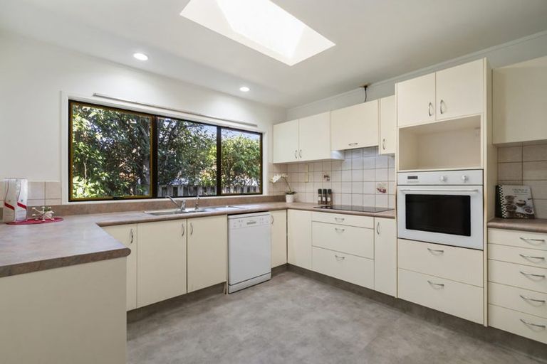 Photo of property in 789a Beach Road, Browns Bay, Auckland, 0630